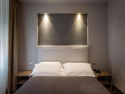 Hnn Luxury Suites - 18
