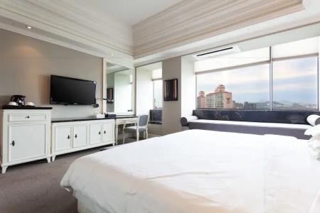 The Riverside - 124