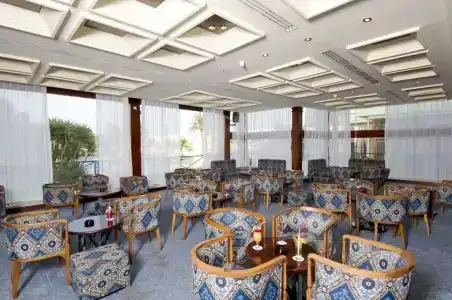 Palm Beach Resort Families and Couples only - 26