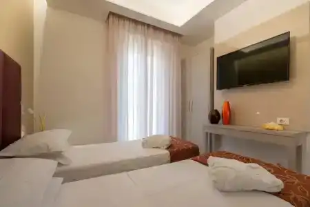Stella d'Oro - 86