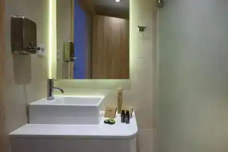 Minaret Suites and - 30