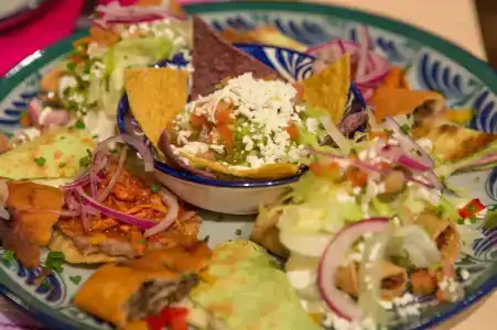 Blume / El Azteca - 6