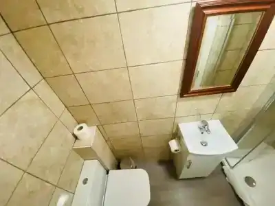 Lonsdale Guest House - 6