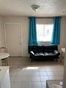 Surfside - - 50