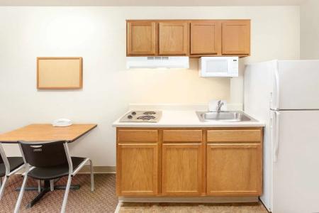 WoodSpring Suites - 12