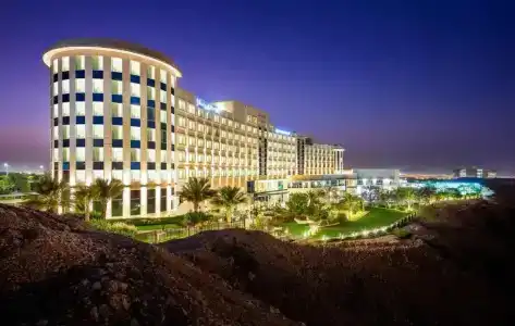 Crowne Plaza Muscat Ocec, An Ihg - 0