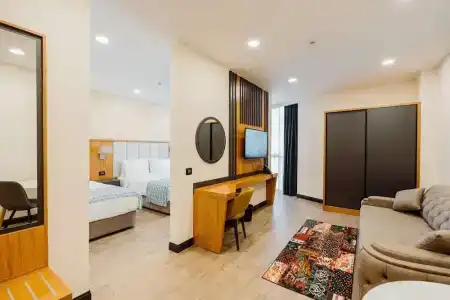 Best Western Plus - 61