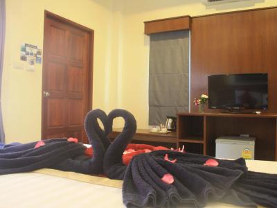 Tamarind Twin Resort - 1