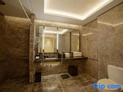 Hilton Suzhou - 38