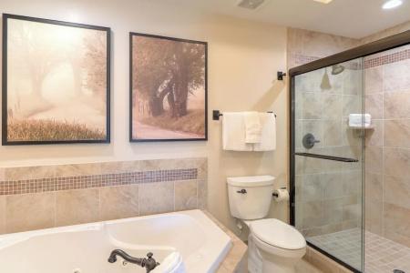 RiverStone Resort & Spa - 202