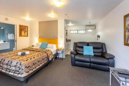 Roma On Riccarton - 57