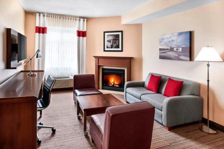 Four Points by Sheraton - 1