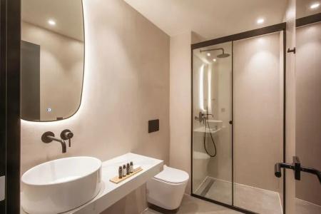 Lavris City Suites - 50