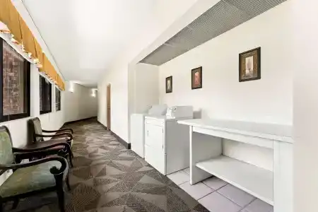 Best Western Riverside Inn - 14