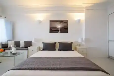 Dreaming View Suites - 201