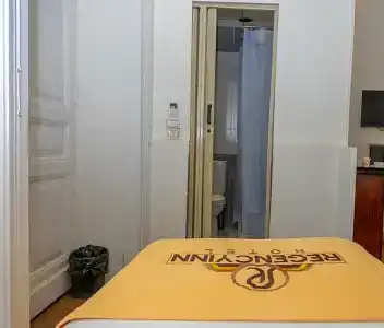 Regency inn - 1