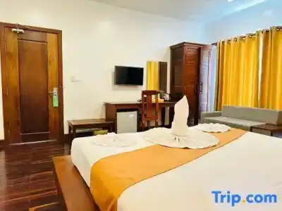 Holy Angkor - 113