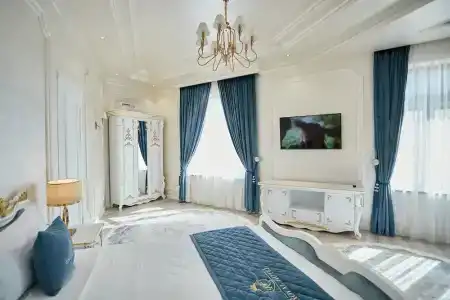 Royal Samarkand - 108