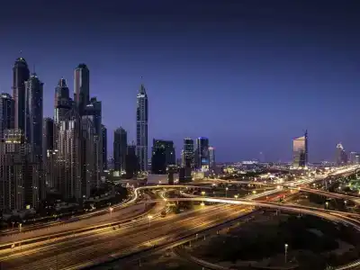 Pullman Dubai Jumeirah Lakes Towers - 25