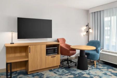 Four Points by Sheraton San Diego - Sea World - 72
