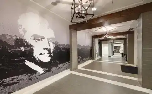 Courtyard by Marriott Downtown - 14