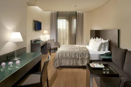 o&b Athens Boutique - 109
