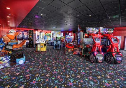 Westgate Lakes - 13