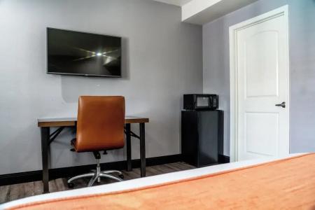 Lyfe Inn & Suites By Aga - Lax Airport - 53