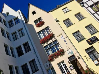 Hayk Altstadt& Appartements - 0
