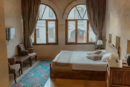 Alia Cave - 2