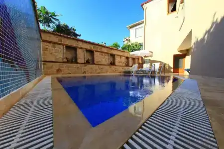 Bacchus Pension - 16