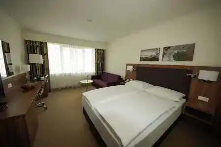 Hilton Garden Inn Vienna South - 74