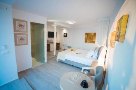 Kratiras View Luxury Suites - 125