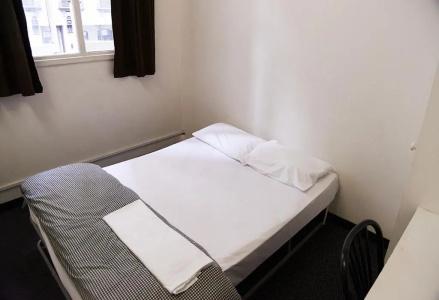 Maze Backpackers - - 38