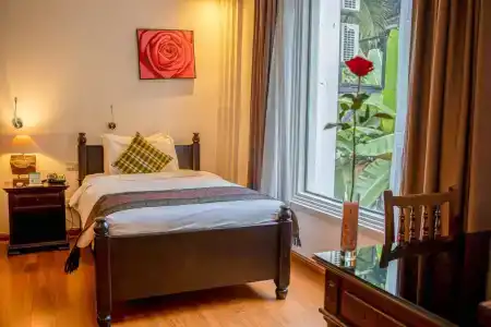 La Rose Suites - 4