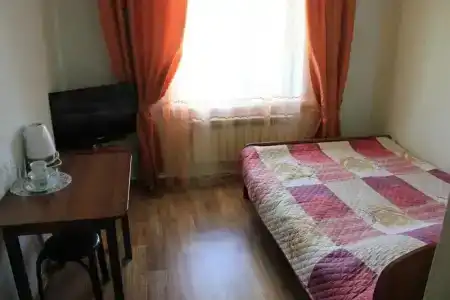 на Льва Толстого - 22