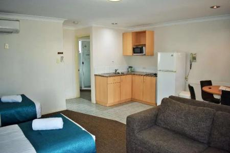 Best Western Tuscany on Tor Motor Inn - 44