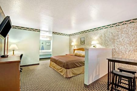 Travelodge By Wyndham San Antonio Lackland a f b - 45