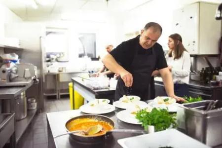 -Restaurant 1735 - 21