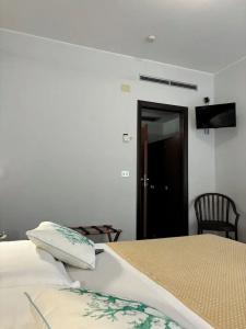 Astoria - 28