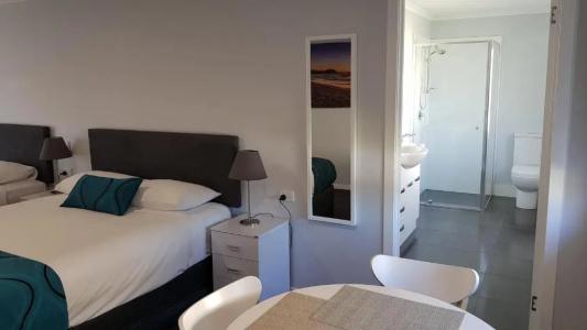 Wynnum Anchor - 33