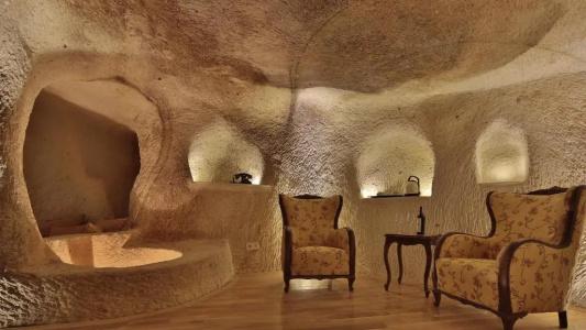 Golden Cave Suites - 164