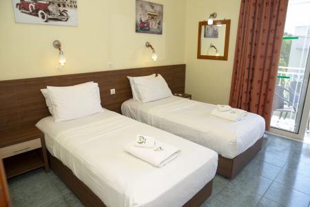 Alia Luxury Suites - 4