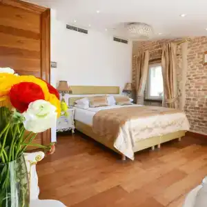 Jupiter Luxury - 30