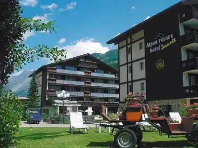 Alpen Resort - 14