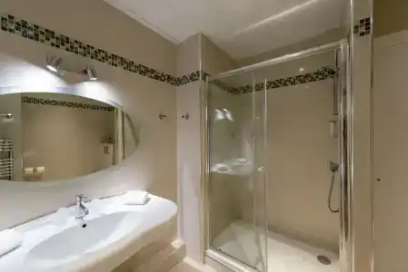 Hôtel Le Royal Promenade des Anglais - 73