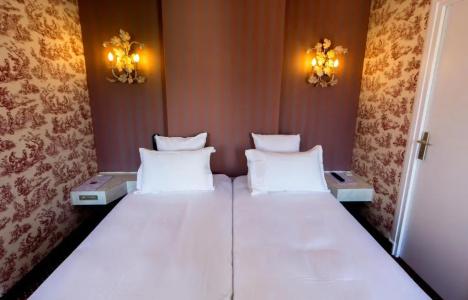 Regyn's Montmartre - 50