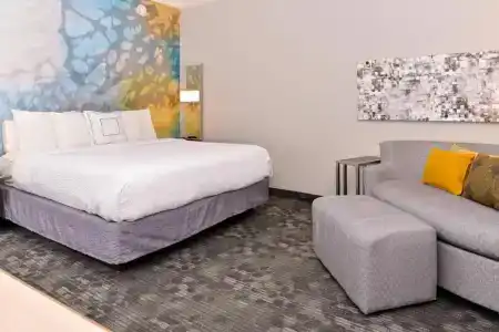 Courtyard by Marriott Dallas Northwest - 32