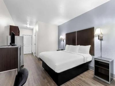 Americas Best Value Inn - - 56