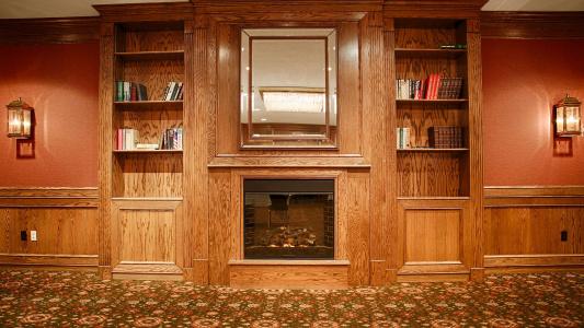 Best Western Plus Guildwood Inn - 4